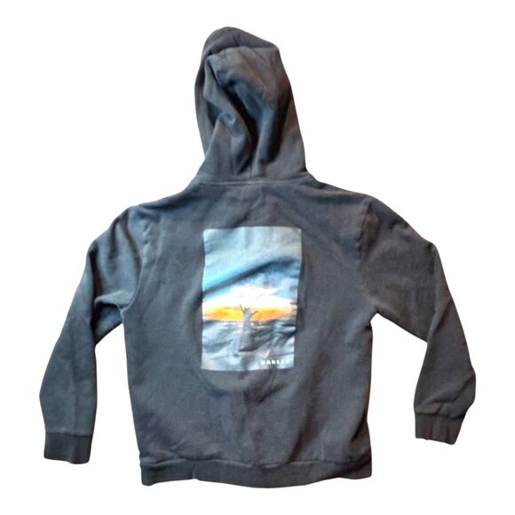 Oakley Regular Fit Zip-Up Hoodie With Sunset Ocean Graphic Back - Picture 7 of 8